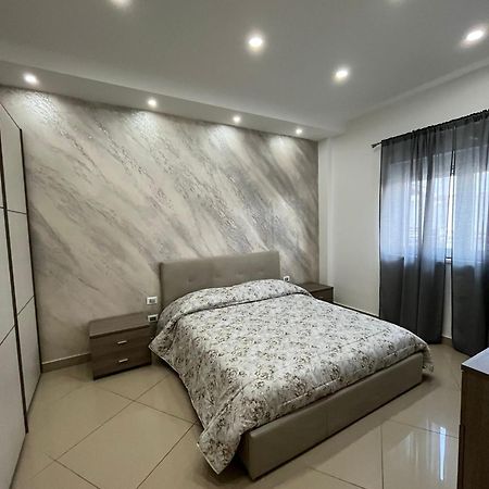 Casa Vacanza Helios Leonforte Екстер'єр фото