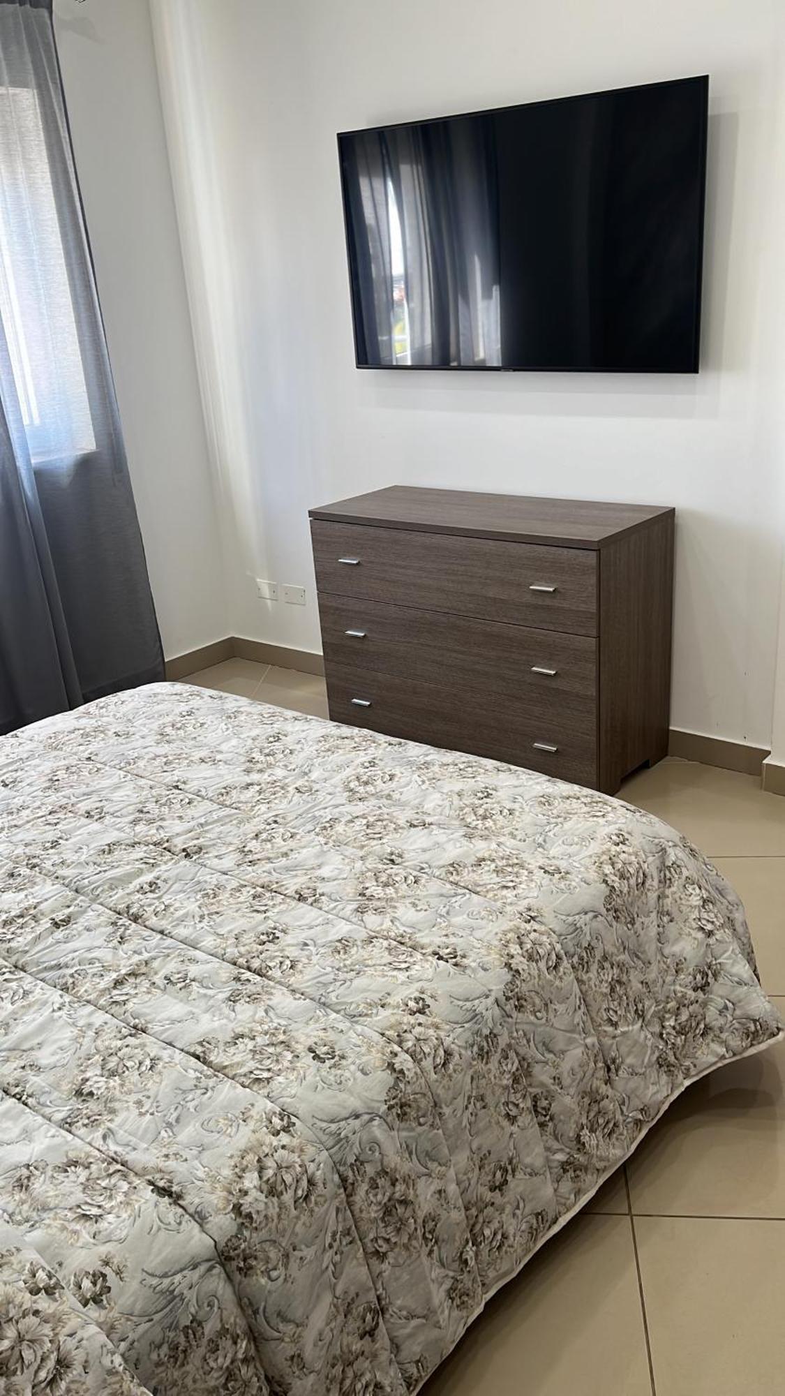 Casa Vacanza Helios Leonforte Екстер'єр фото